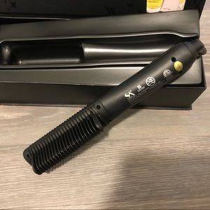 Brush-Through Styling Comb - Straight or Curl - (Black) (New in Box)